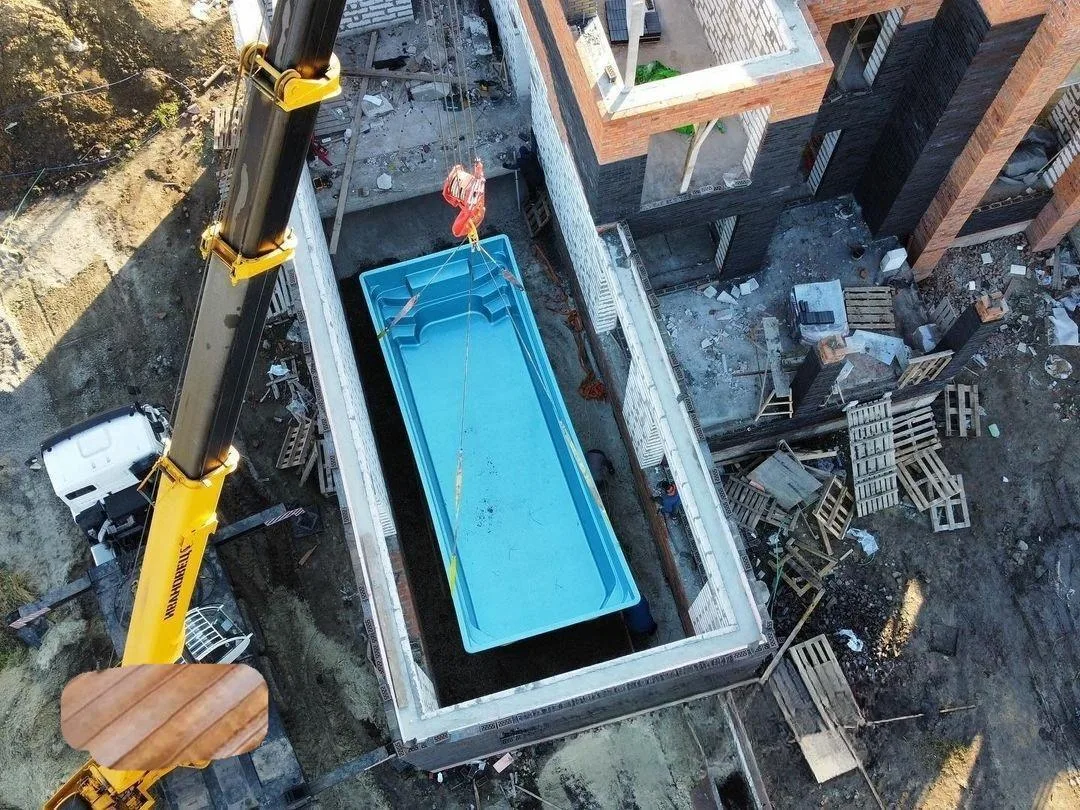 Laguna 9 — зона отдыха у бассейна в Рыбинске