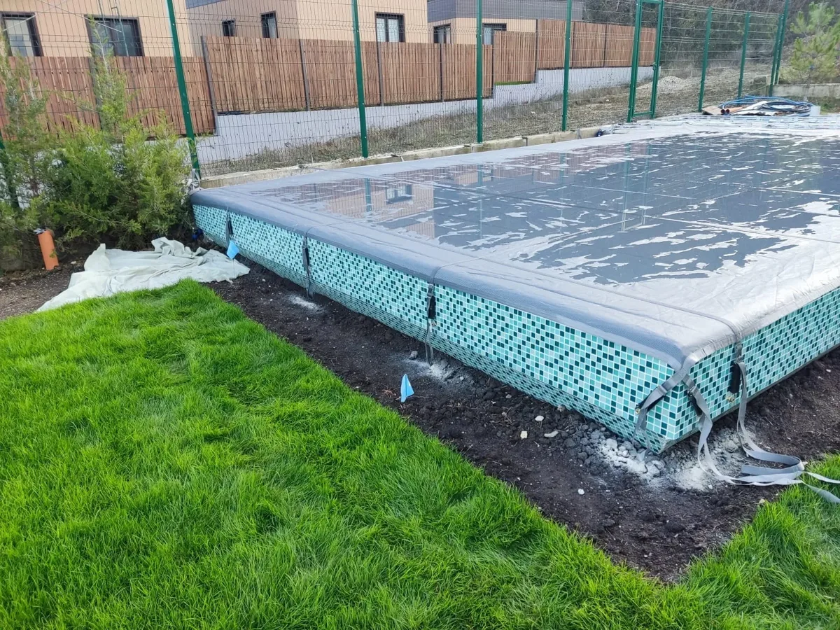 Батутное покрывало на бассейне в Рыбинске